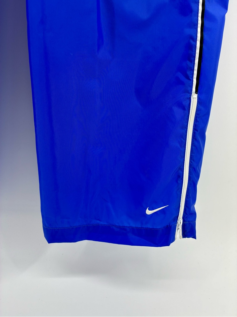 Vintage Nike Nylon Blue Women's Track Pants 90s Windbreaker - Picture 2 of 8